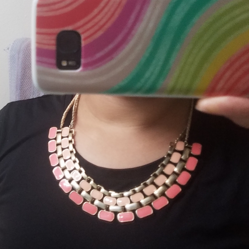 Short metal necklace. Costume Jewelry